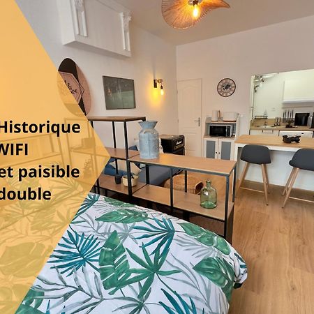 شقة L'Albizia- Centre -Tv Wifi-Cozy ناربون المظهر الخارجي الصورة