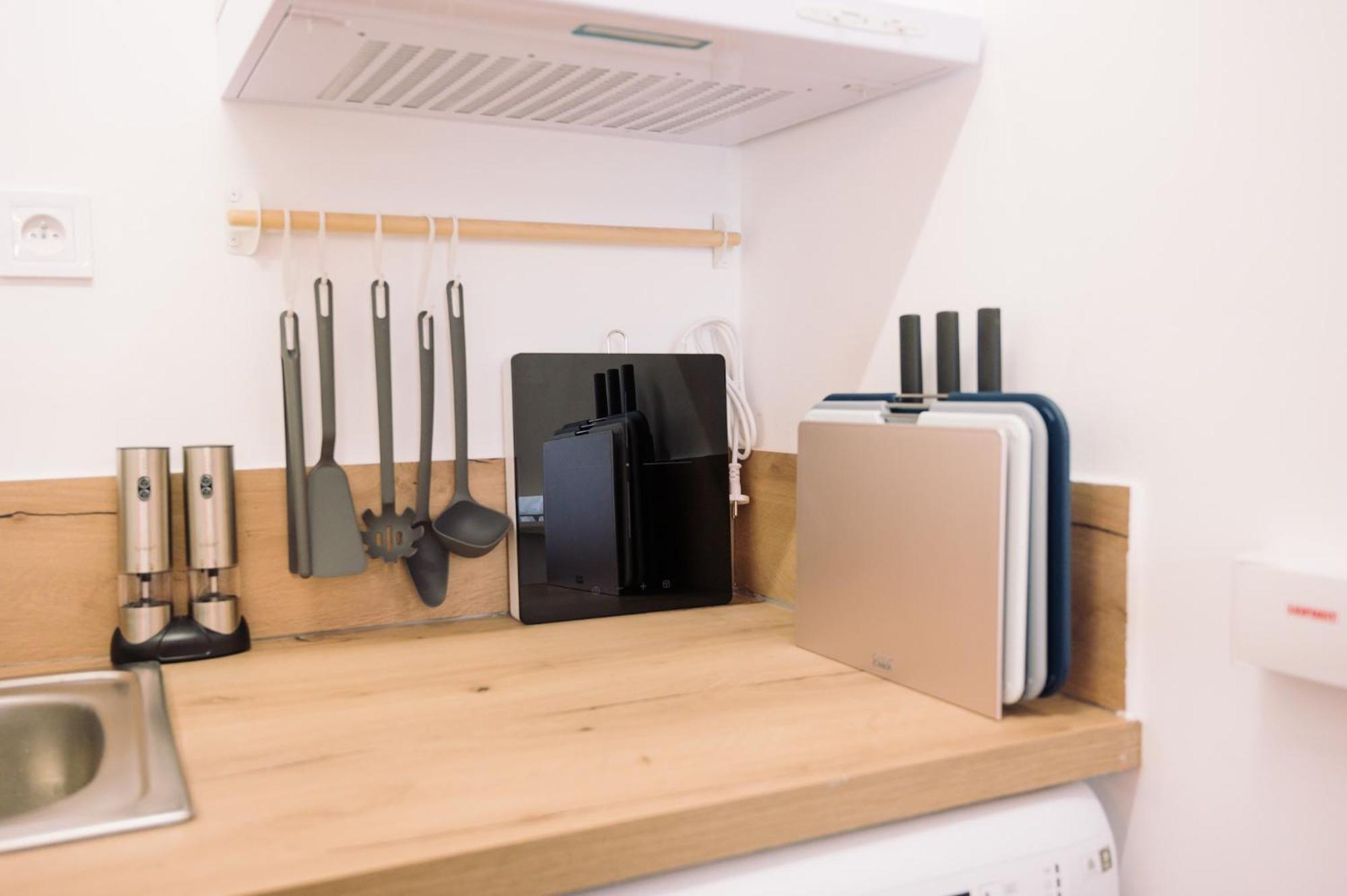 شقة L'Albizia- Centre -Tv Wifi-Cozy ناربون المظهر الخارجي الصورة
